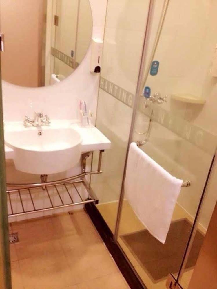 Hanting Hotel Shanghai Jiaotong University Jiangchuan Road Second Branch Exterior foto